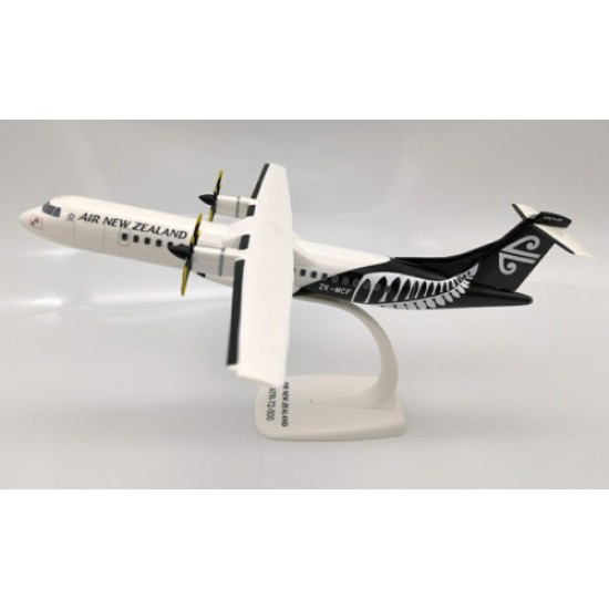 1/100 AIR NEW ZEALAND ATR 72