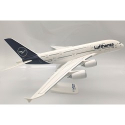 PPC 1/200 LUFTHANSA A380 (PLASTIC SNAP-FIT MODEL) 224295