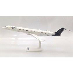 PPC 1/100 LUFTHANSA CRJ 900 (PLASTIC SNAP-FIT MODEL)