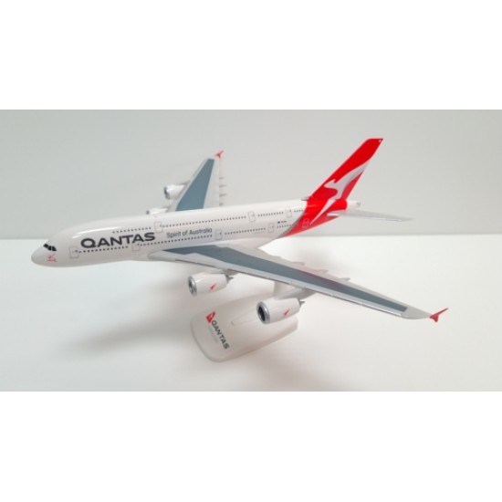 1/250 QANTAS A380-800