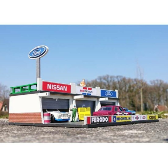 1/64 PITLANE FORD DIORAMA WOODEN MODELKIT