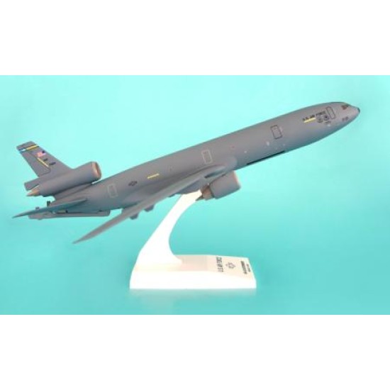 1/200 USAF KC-10 TANKER McQUIRE AFB