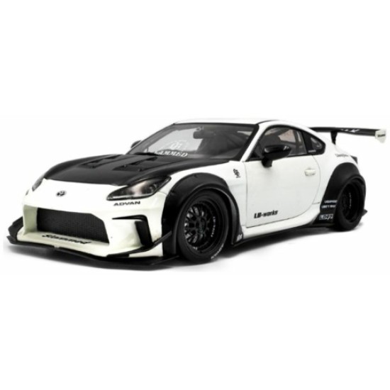 SOL1813602 - 1/18 TOYOTA GR86 LBWK BODY KIT PEARL WHITE 2024 SOL1813602 - 1/18 TOYOTA GR86 LBWK BODY KIT PEARL WHITE 2024