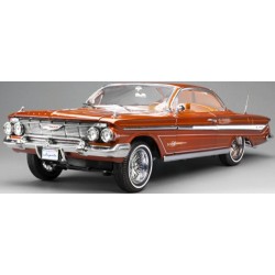 SUNH2113 - 1/18 CHEVROLET IMPALA HARD TOP LOWRIDER 1961 ORANGE W/MOVABLE SUSPENSION