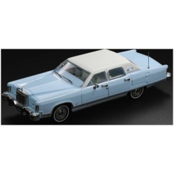 SUNH60004 - 1/64 LINCOLN CONTINENTAL TOWN CAR WEDGEWOOD BLUE 1979
