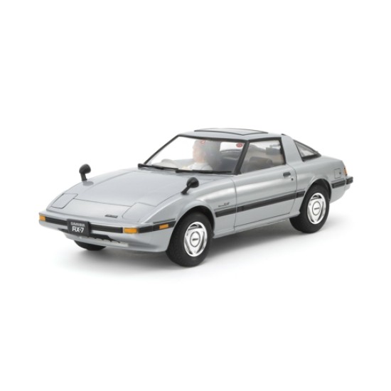 TAM24375 - 1/24 MAZDA SAVANNAH RX-7