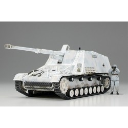 1/48 SELF-PROPLLD HEAVY ANTI-TANK GUN NASHORN (PLASTIC KIT) 32600