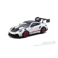 1/64 PORSCHE GT3RS (992.2) MR WHITE/RED TARMAC SPECIAL EDITION 1/64 PORSCHE GT3RS (992.2) MR WHITE/RED TARMAC SPECIAL EDITION