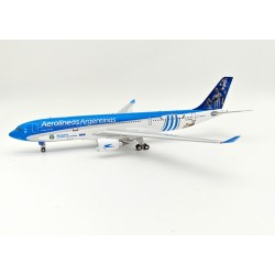 1/200 AEROLINEAS ARGENTINAS AIRBUS A330-202 LV-FVH B-332-AR-WC