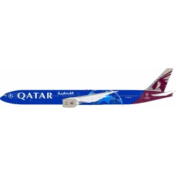 1/200 QATAR AIRWAYS BOEING 777-3DZER A7-BED WITH STAND WB-773-QT-BED