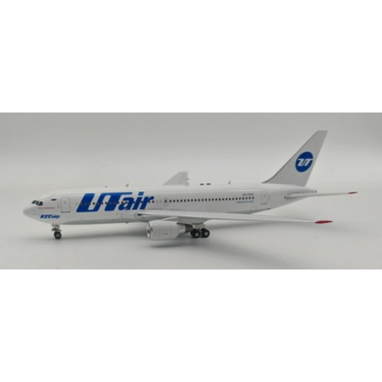 1/200 UTAIR AVIATION BOEING 767-224/ER RA-73081 WITH STAND B-A205-1