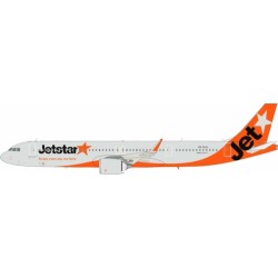 1/200 JETSTAR AIRWAYS AIRBUS A321-251NX VH-OLQ WITH STAND 72 MODELS 1/200 JETSTAR AIRWAYS AIRBUS A321-251NX VH-OLQ WITH STAND 72 MODELS