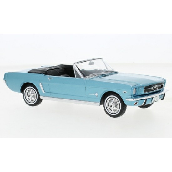 1/24 FORD MUSTANG CONVERTIBLE LIGHT TURQUOISE