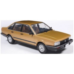 WBX124285 - 1/24 VW SANTANA BEIGE 1985