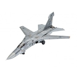 1/72 EF-111A RAVEN (PLASTIC KIT)