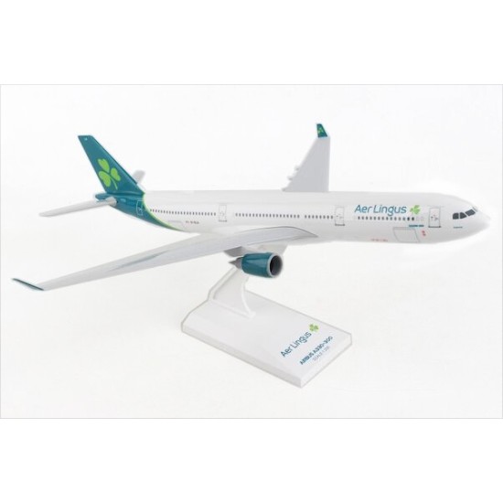 1/200 AER LINGUS A330-300 WITHOUT GEAR NEW LIVERY