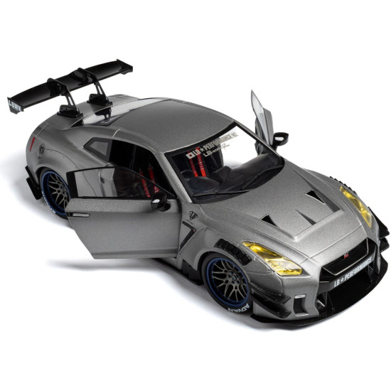 1/18 NISSAN GT-R (R35) W/LIBERTY WALK BODY KIT 2.0 SILVER 2023 S1805815