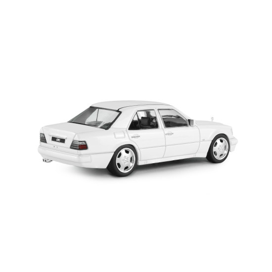 1/43 MERCEDES BENZ (W124) E60 AMG WHITE 1994 S4313205