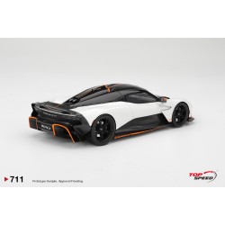 1/18 ASTON MARTIN VALHALLA LUNAR WHITE