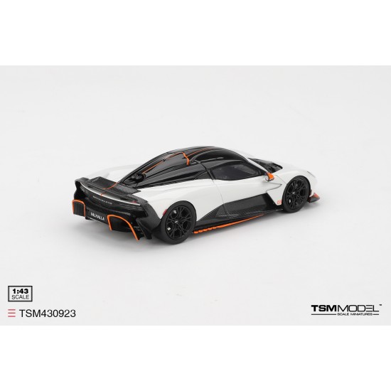 1/43 ASTON MARTIN VALHALLA LUNAR WHITE