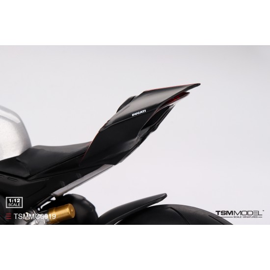 1/12 DUCATI PANIGALE V4 SP2