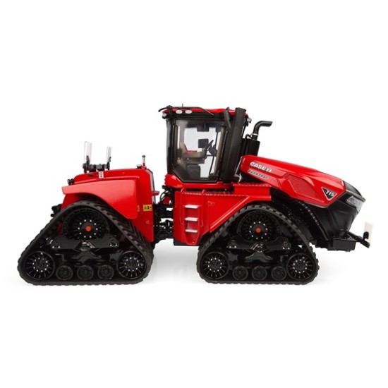 1/32 CASE IH QUADTRAC 715 UH6654