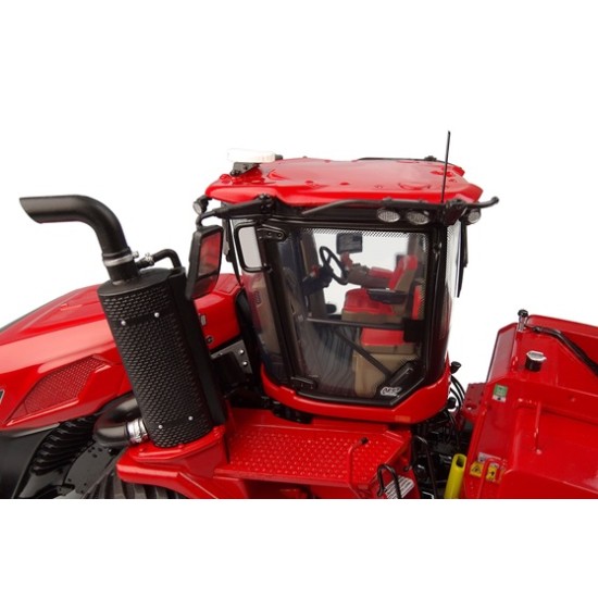 1/32 CASE IH QUADTRAC 715 UH6654